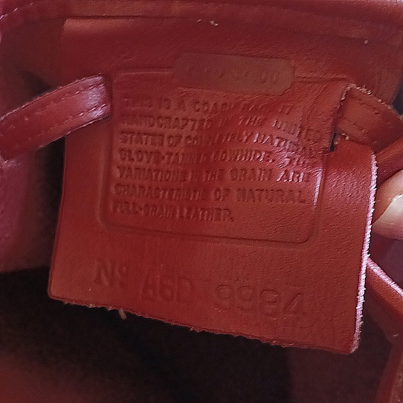 RED 1996 VINTAGE COACH BIXBY SLING BAG - Picture 12 of 16
